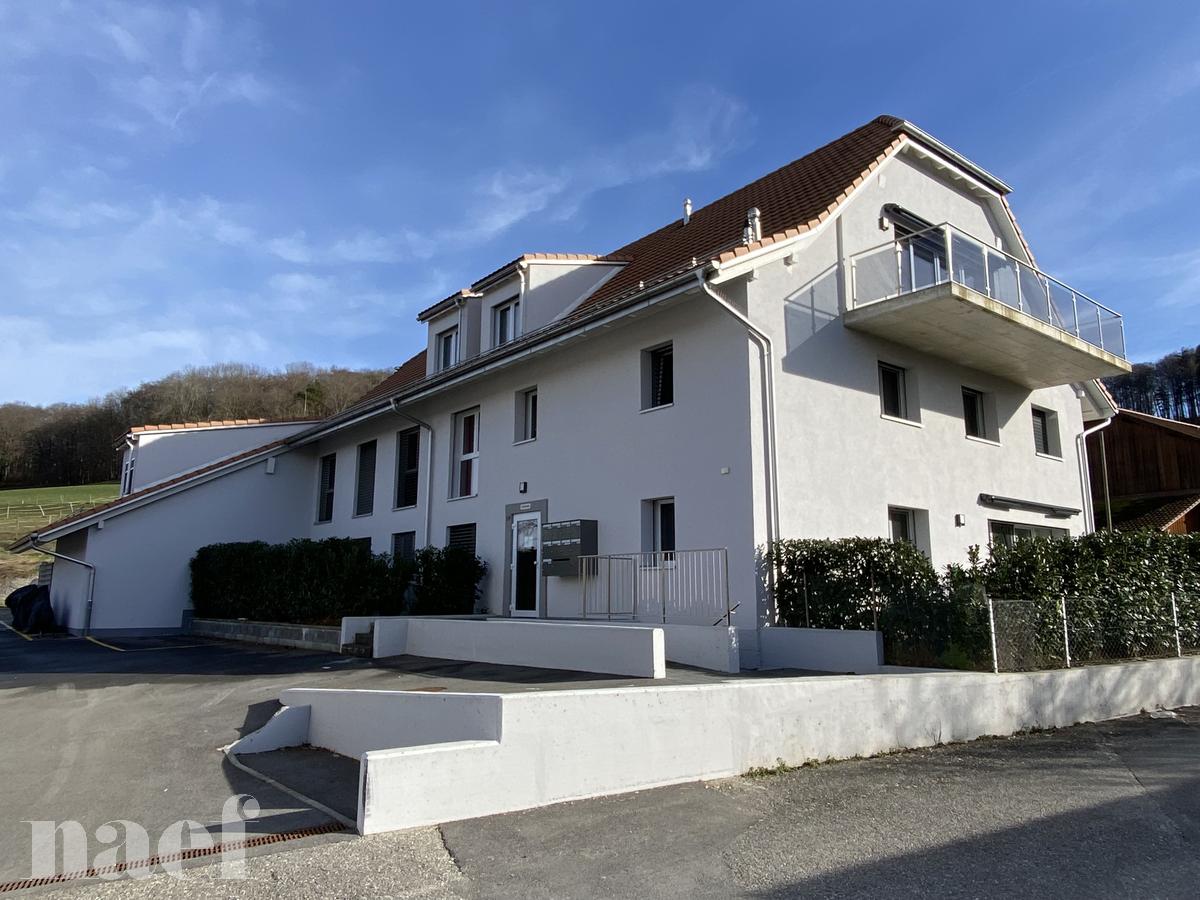 À louer : Parking place-moto Trey - Ref : 267014.60021 | Naef Immobilier