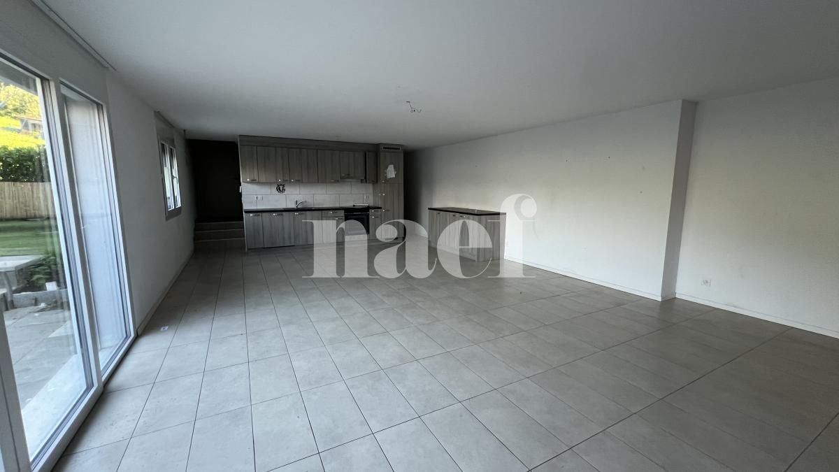 À louer : Appartement 5.5 Pieces Trey - Ref : 267031.5 | Naef Immobilier