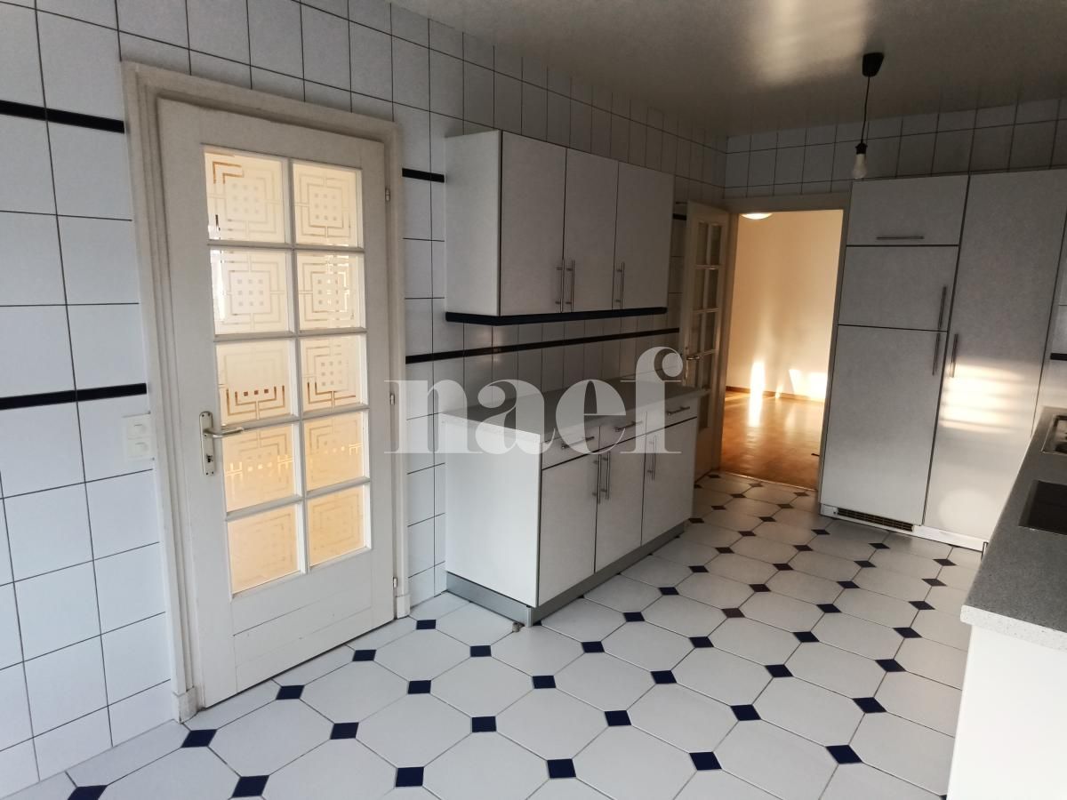 À louer : Appartement 6 Pieces Genève - Ref : 268505.3002 | Naef Immobilier