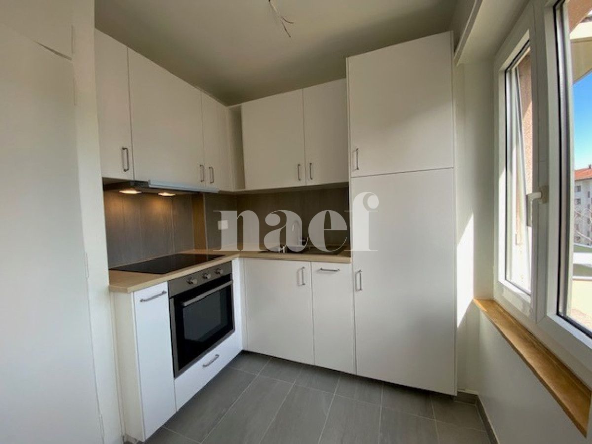 À louer : Appartement 2.5 Pieces La Chaux-de-Fonds - Ref : 276305.3002 | Naef Immobilier