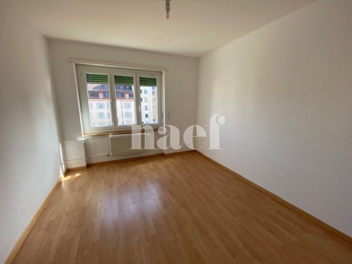 À louer : Appartement 2.5 Pieces La Chaux-de-Fonds - Ref : 276305.3002 | Naef Immobilier