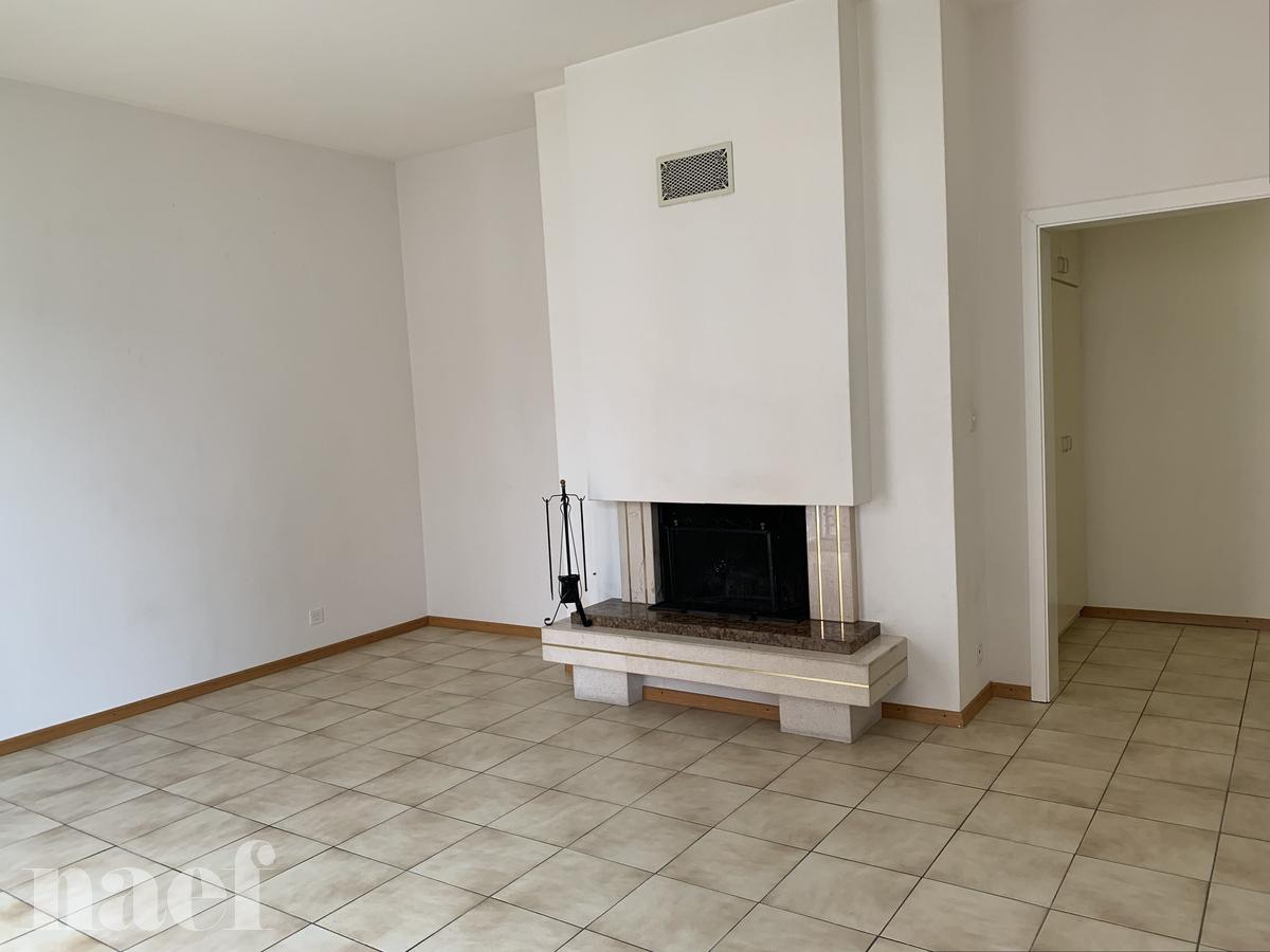 À louer : Appartement 2.5 Pieces LA CHAUX-DE-FONDS - Ref : 276330.1001 | Naef Immobilier