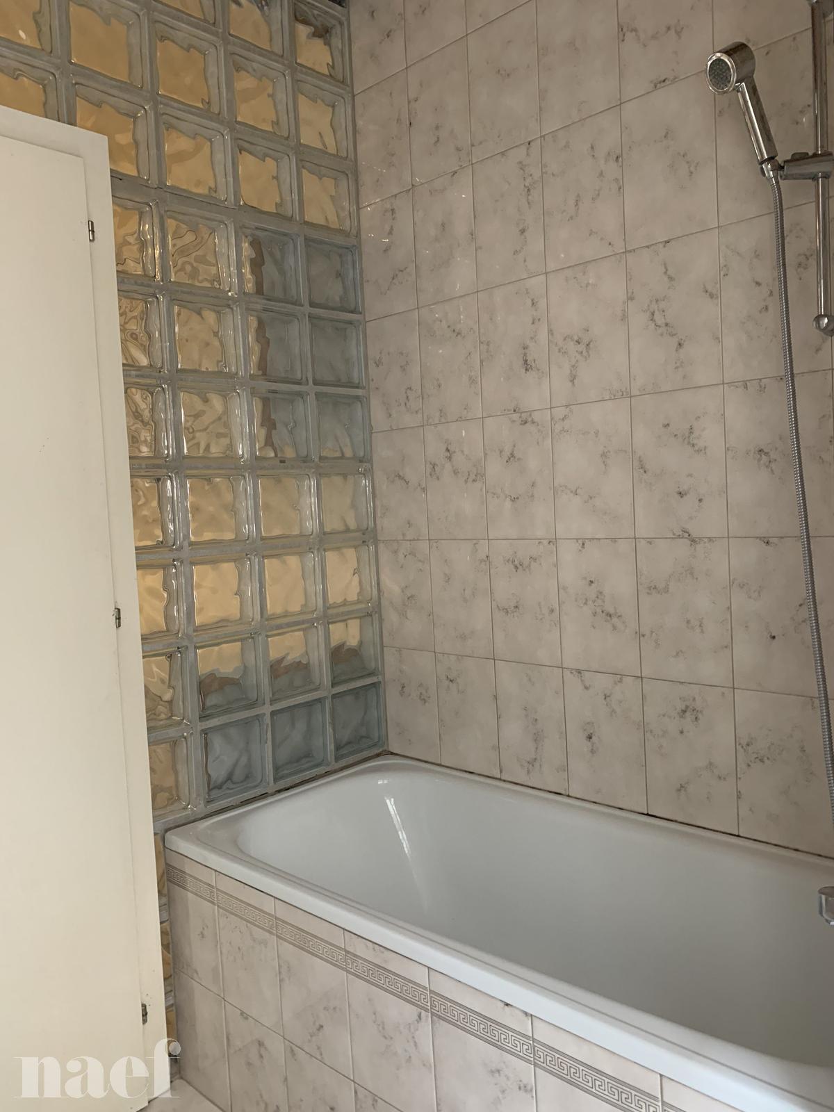 À louer : Appartement 2.5 Pieces LA CHAUX-DE-FONDS - Ref : 276330.1001 | Naef Immobilier