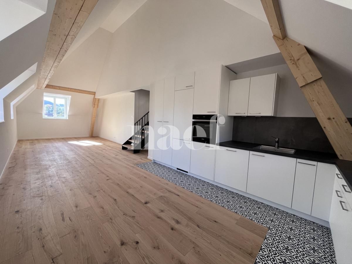 À louer : Appartement 4.5 Pieces La Chaux-de-Fonds - Ref : 276371.4003 | Naef Immobilier