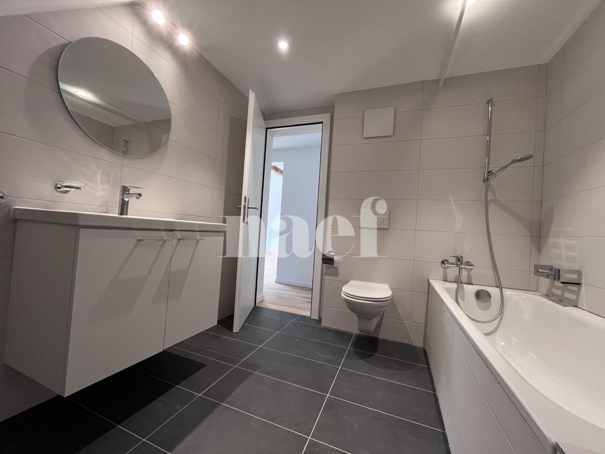 À louer : Appartement 4.5 Pieces La Chaux-de-Fonds - Ref : 276371.4003 | Naef Immobilier