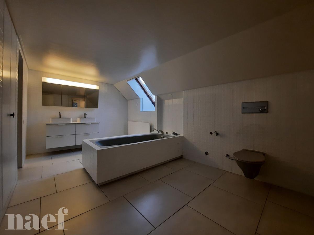 À louer : Appartement 5.5 Pieces La Chaux-de-Fonds - Ref : 276908.4001 | Naef Immobilier