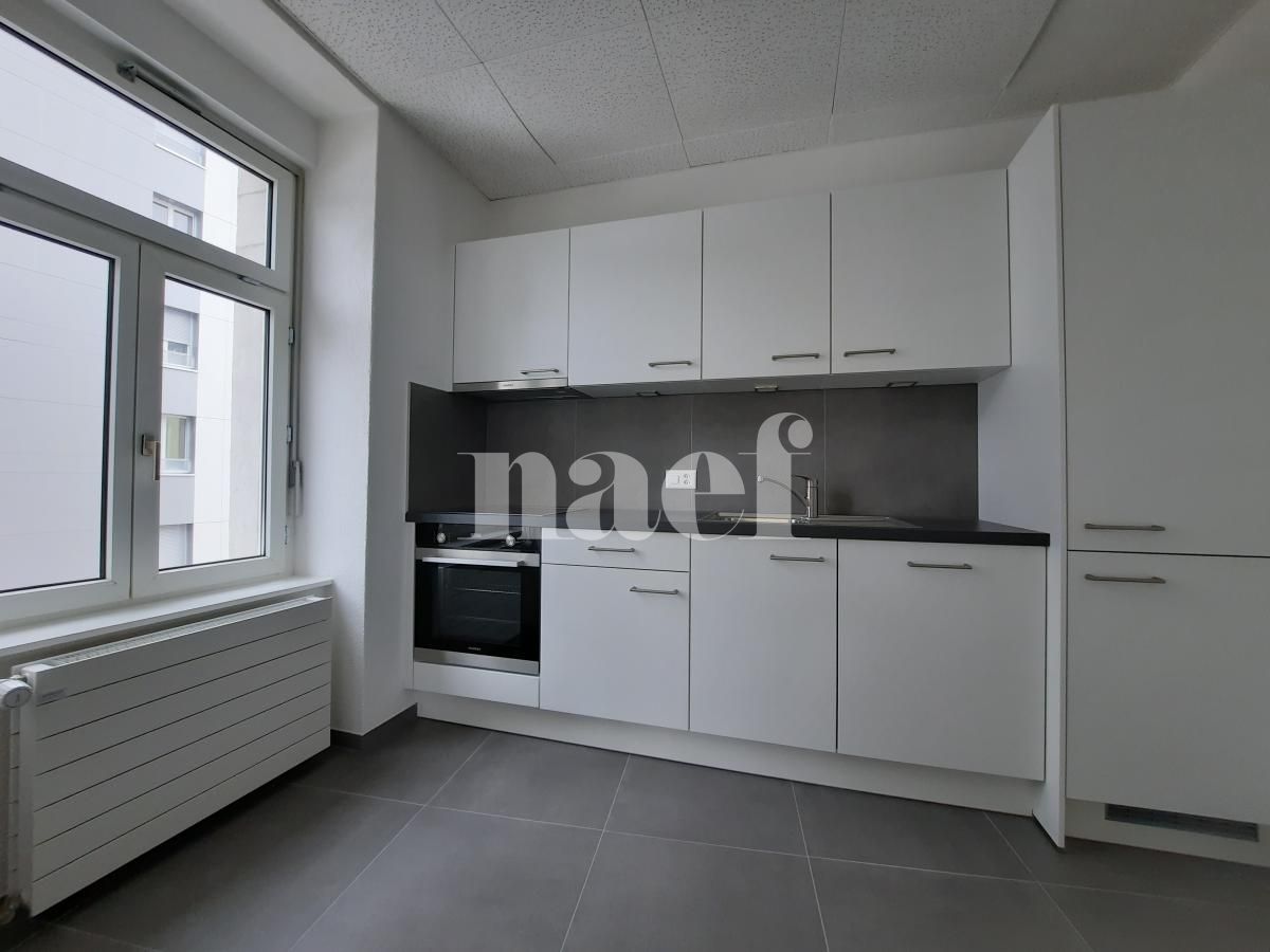 À louer : Appartement 2.5 Pieces La Chaux-de-Fonds - Ref : 276914.3001 | Naef Immobilier