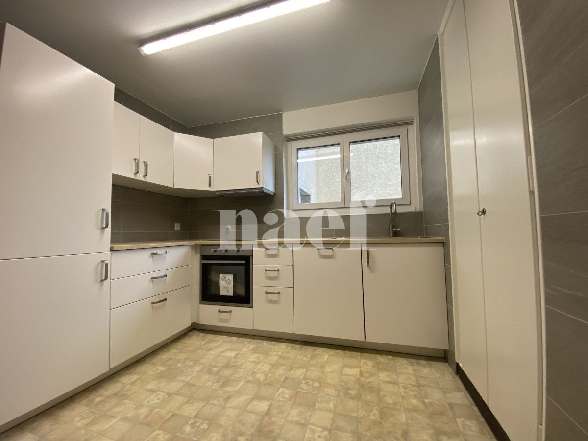 À louer : Appartement 4 Pieces La Chaux-de-Fonds - Ref : 276938.2002 | Naef Immobilier