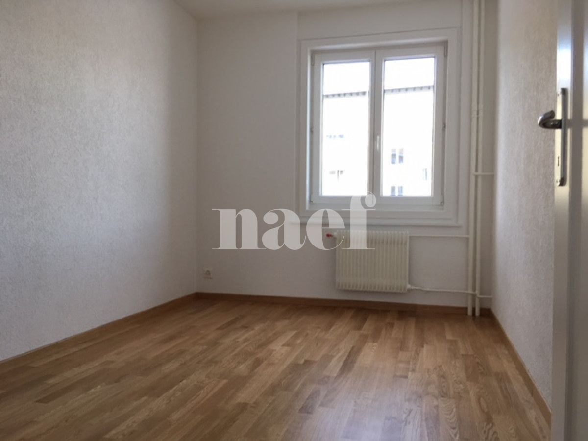 À louer : Appartement 4.5 Pieces La Chaux-de-Fonds - Ref : 278012.3005 | Naef Immobilier