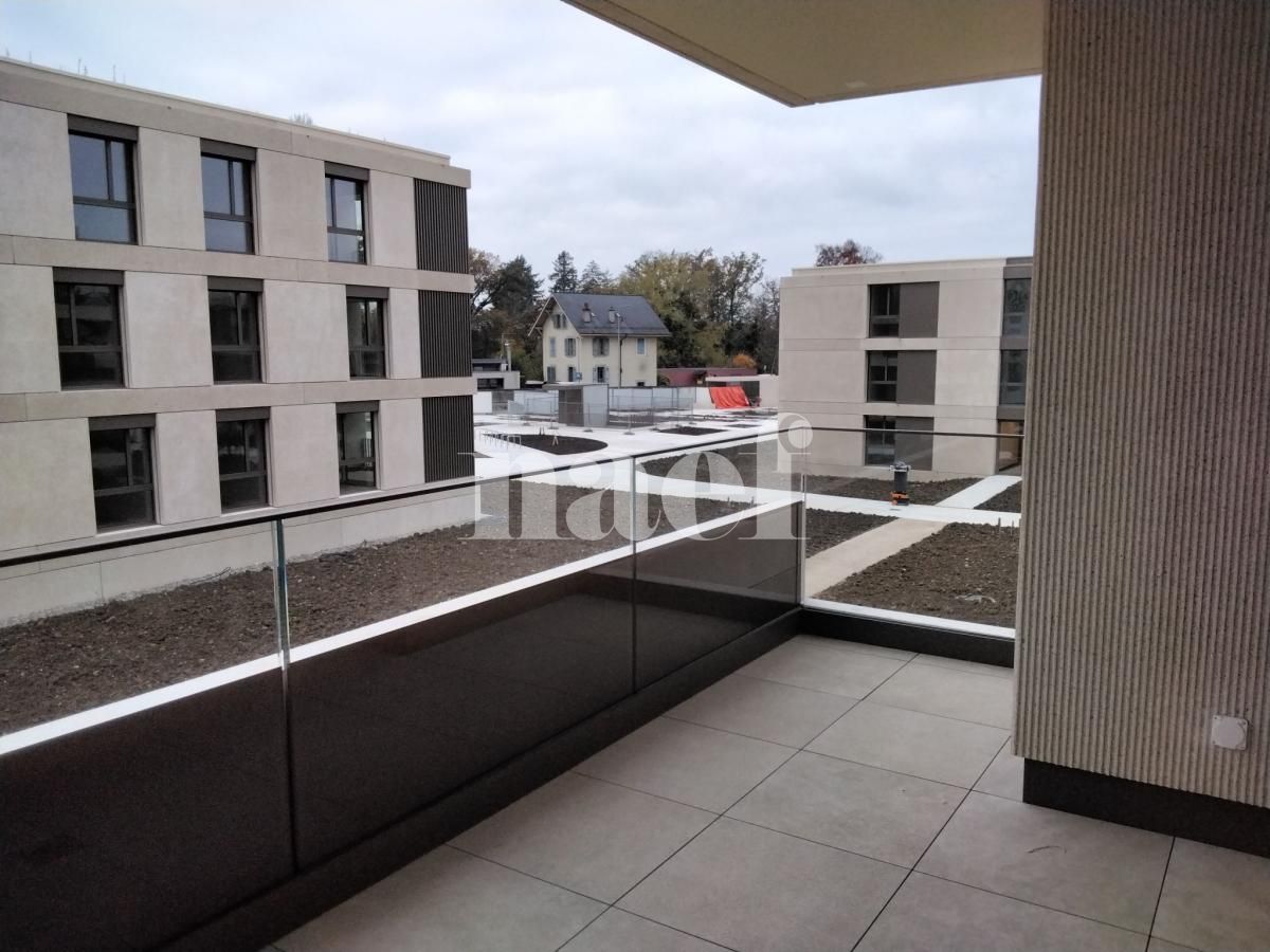 À louer : Appartement 3 Pieces Troinex - Ref : 281820.111011 | Naef Immobilier