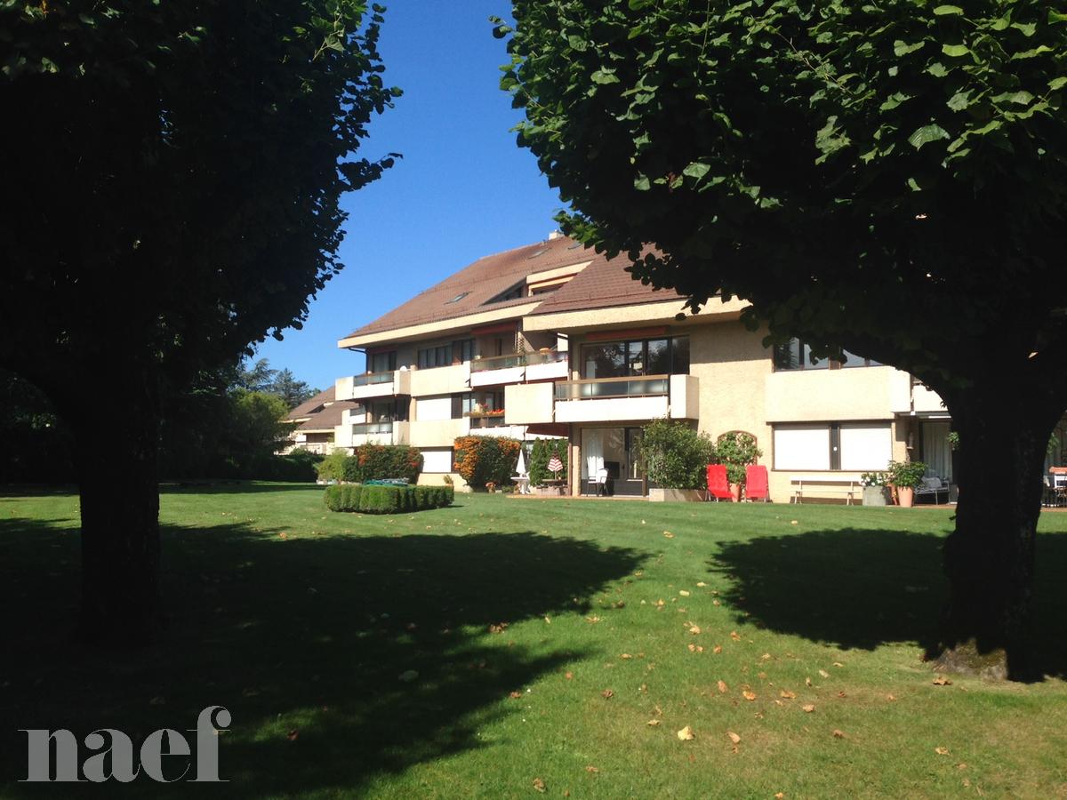 À louer : Parking  Coppet - Ref : 287071.948 | Naef Immobilier