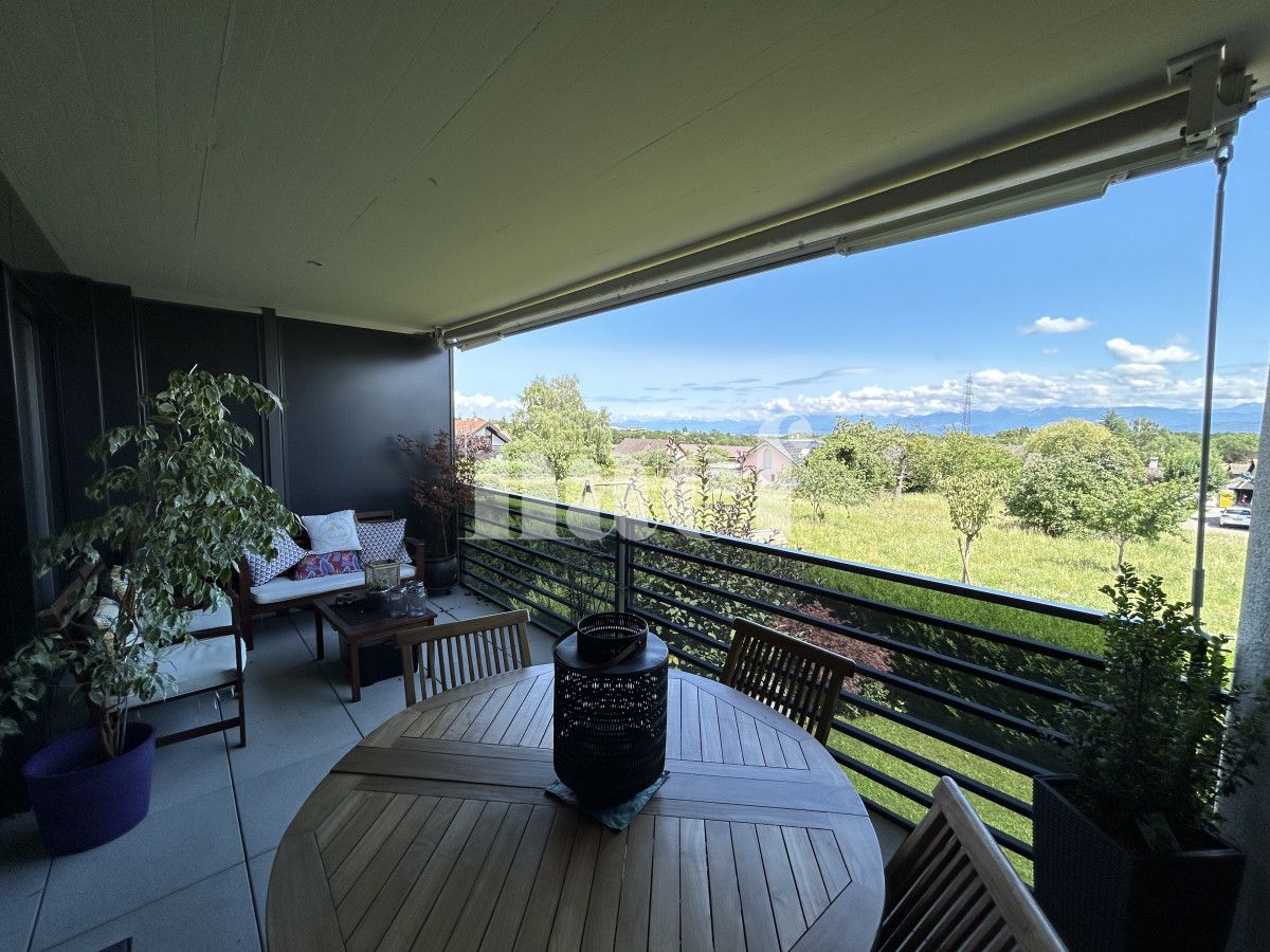 À louer : Appartement 3.5 Pieces Eysins - Ref : 287941.1013 | Naef Immobilier