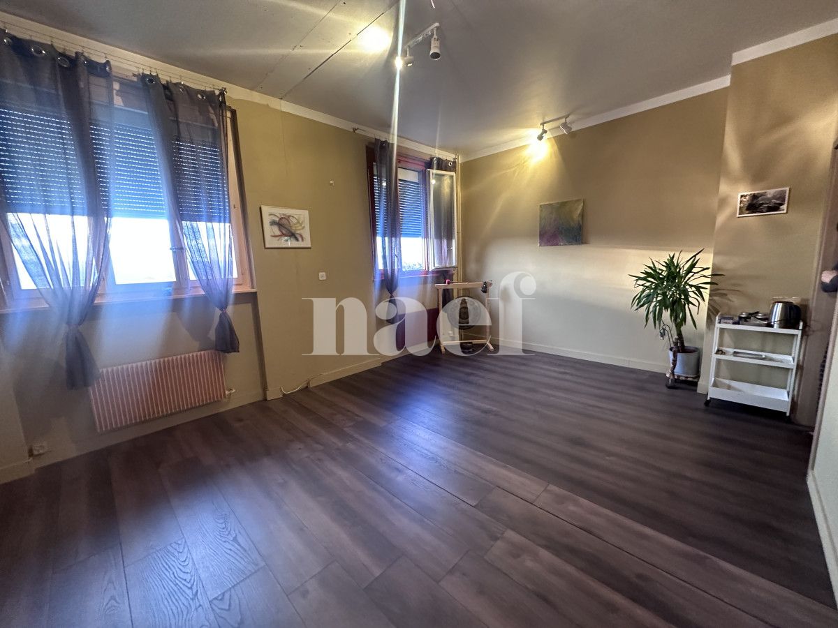 À louer : Surface Commerciale Atelier Lonay - Ref : 296002.80001 | Naef Immobilier