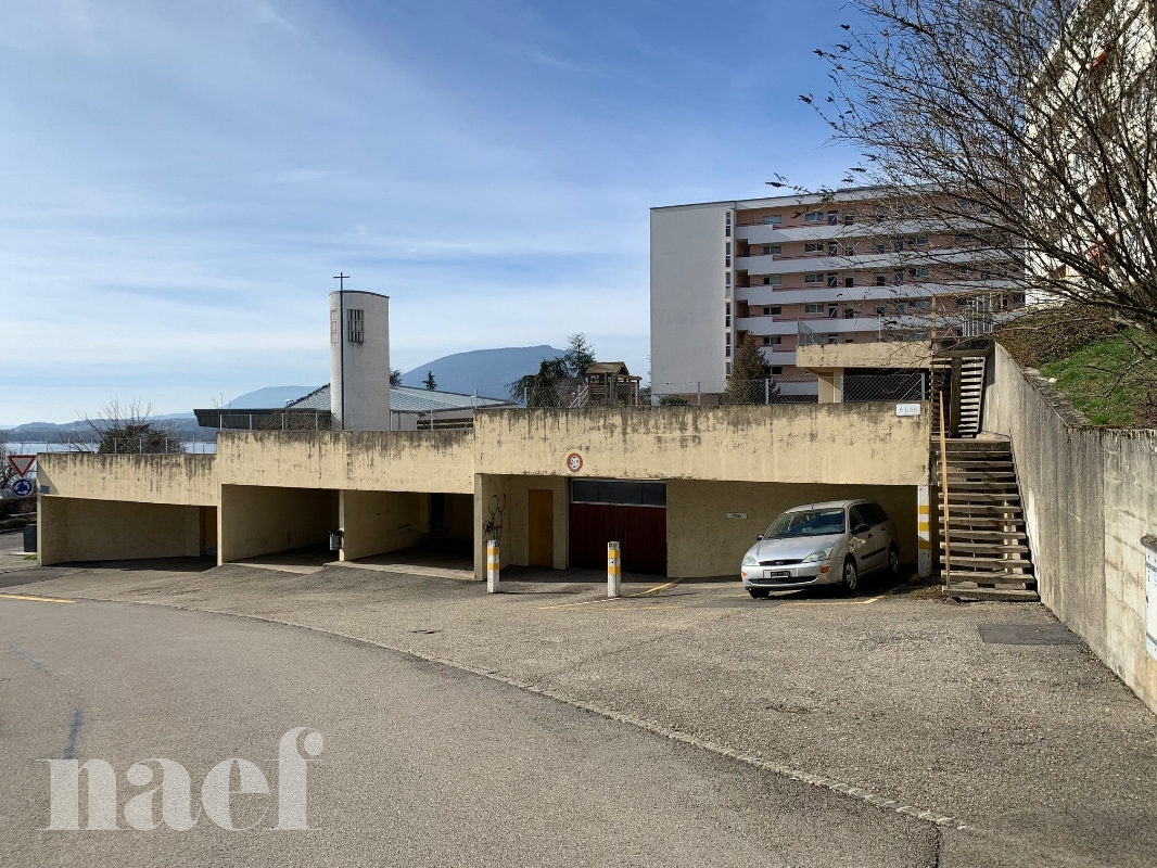 À louer : Parking couvert Neuchâtel - Ref : 45255 | Naef Immobilier