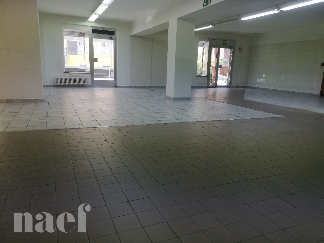 À louer : Surface Commerciale Arcade Sion - Ref : 45303 | Naef Immobilier
