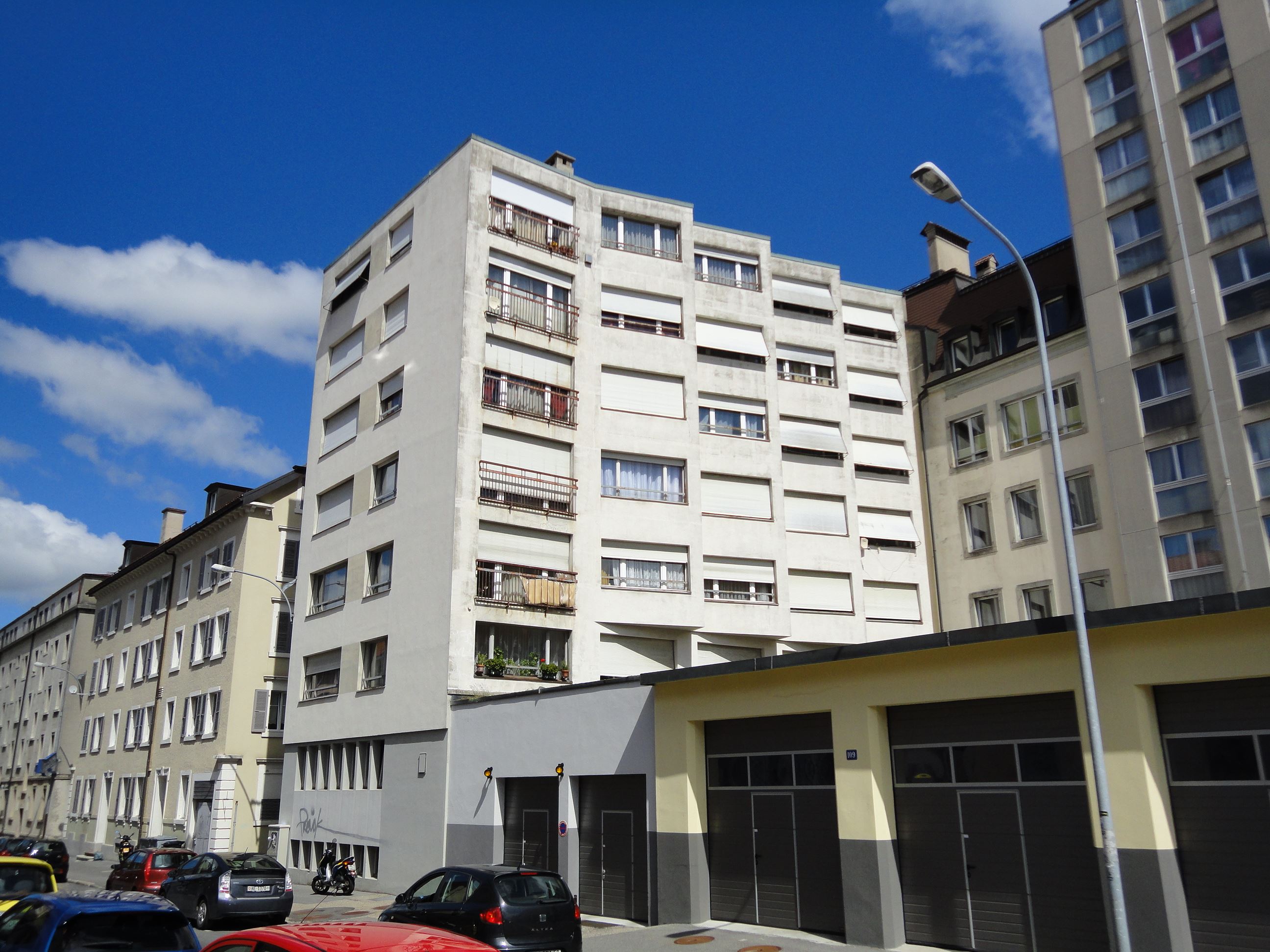 À louer : Parking couvert La Chaux-de-Fonds - Ref : 47223 | Naef Immobilier