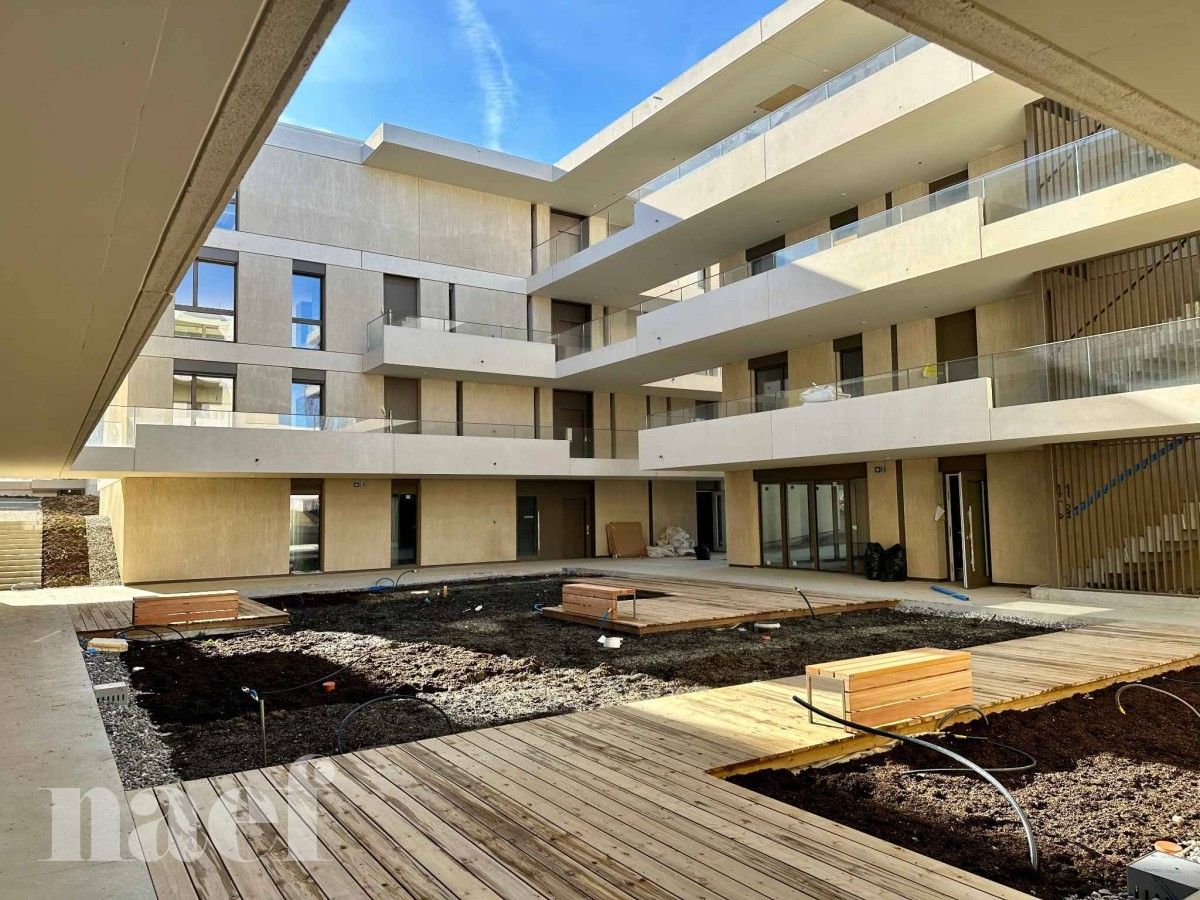 À louer : Appartement 4 Pieces Troinex - Ref : CP.19498 | Naef Immobilier