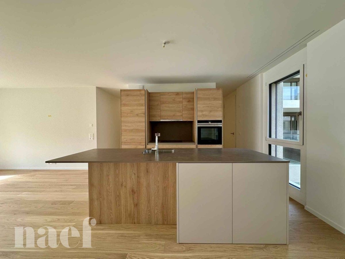 À louer : Appartement 4 Pieces Troinex - Ref : CP.19498 | Naef Immobilier