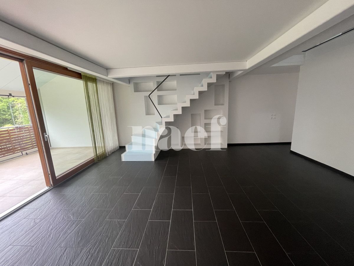 À louer : Appartement 3 Pieces Bursinel - Ref : CP.19738 | Naef Immobilier