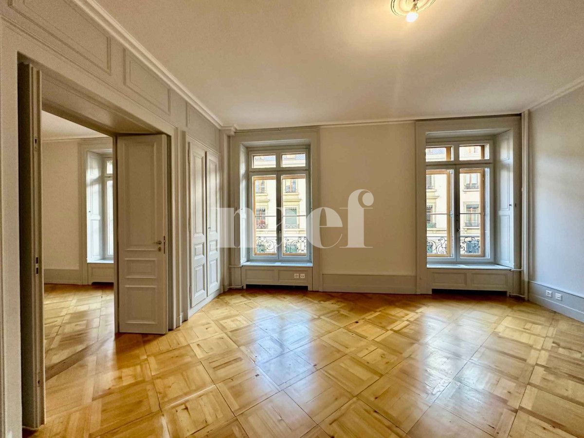 À louer : Appartement 6 Pieces Genève - Ref : CP.19758 | Naef Immobilier