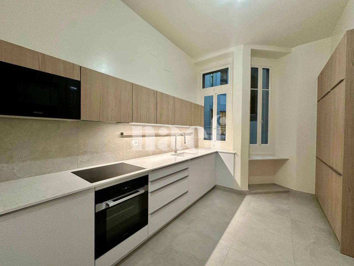 À louer : Appartement 6 Pieces Genève - Ref : CP.19758 | Naef Immobilier