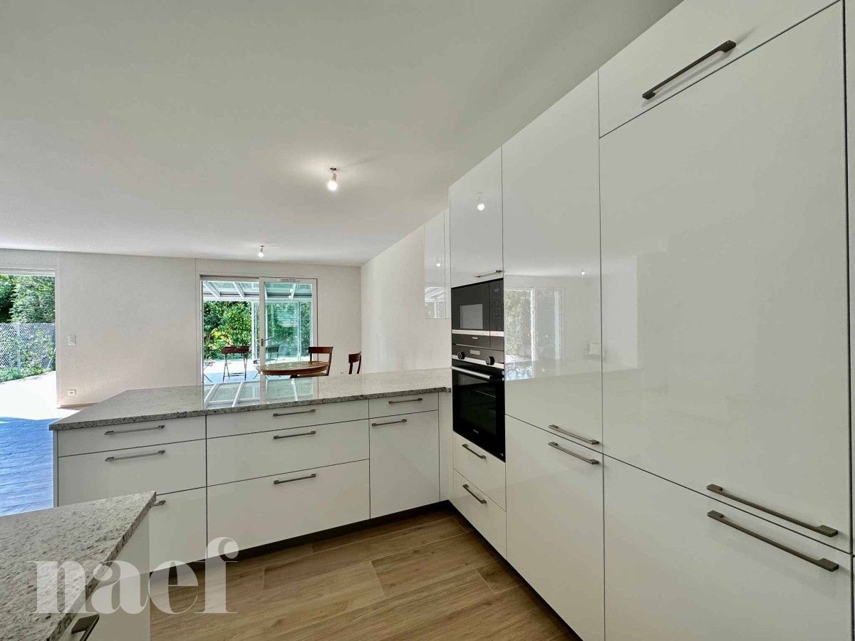 À louer : Maison 5 Pieces Onex - Ref : CP.19856 | Naef Immobilier