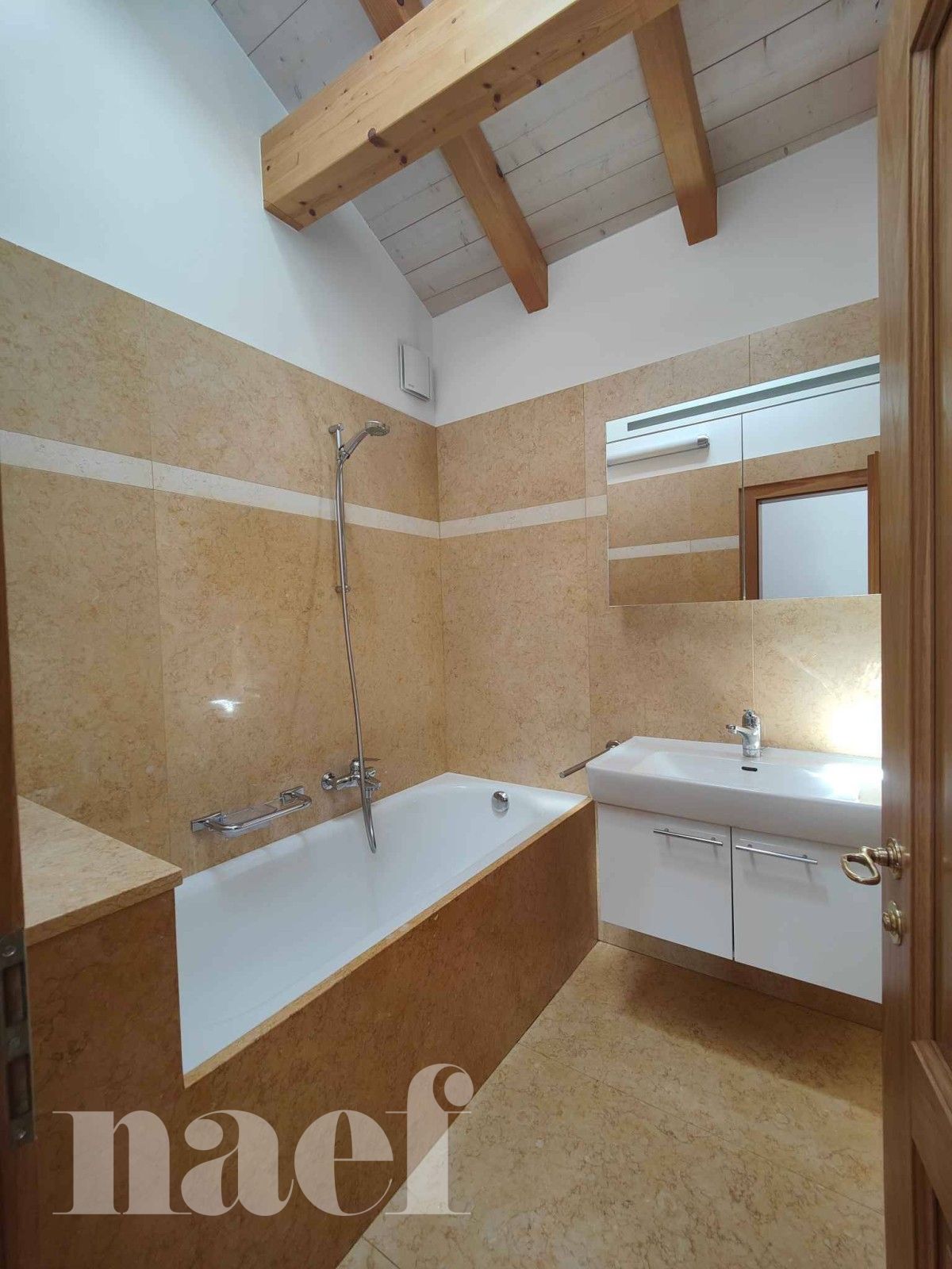 À louer : Maison 7 Pieces Bernex - Ref : CP.20634 | Naef Immobilier