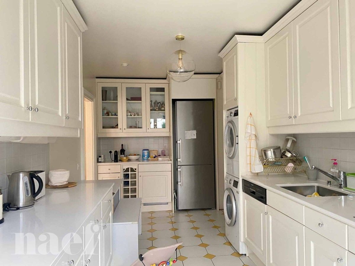 À louer : Appartement 7 Pieces Carouge GE - Ref : CP.21101 | Naef Immobilier