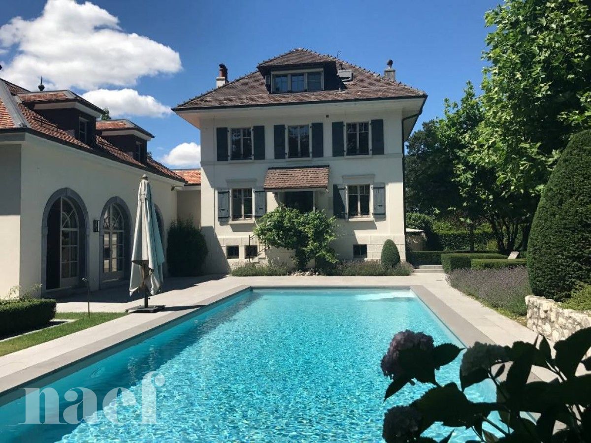 À louer : Maison 9 Pieces Carouge GE - Ref : CP.30391 | Naef Immobilier