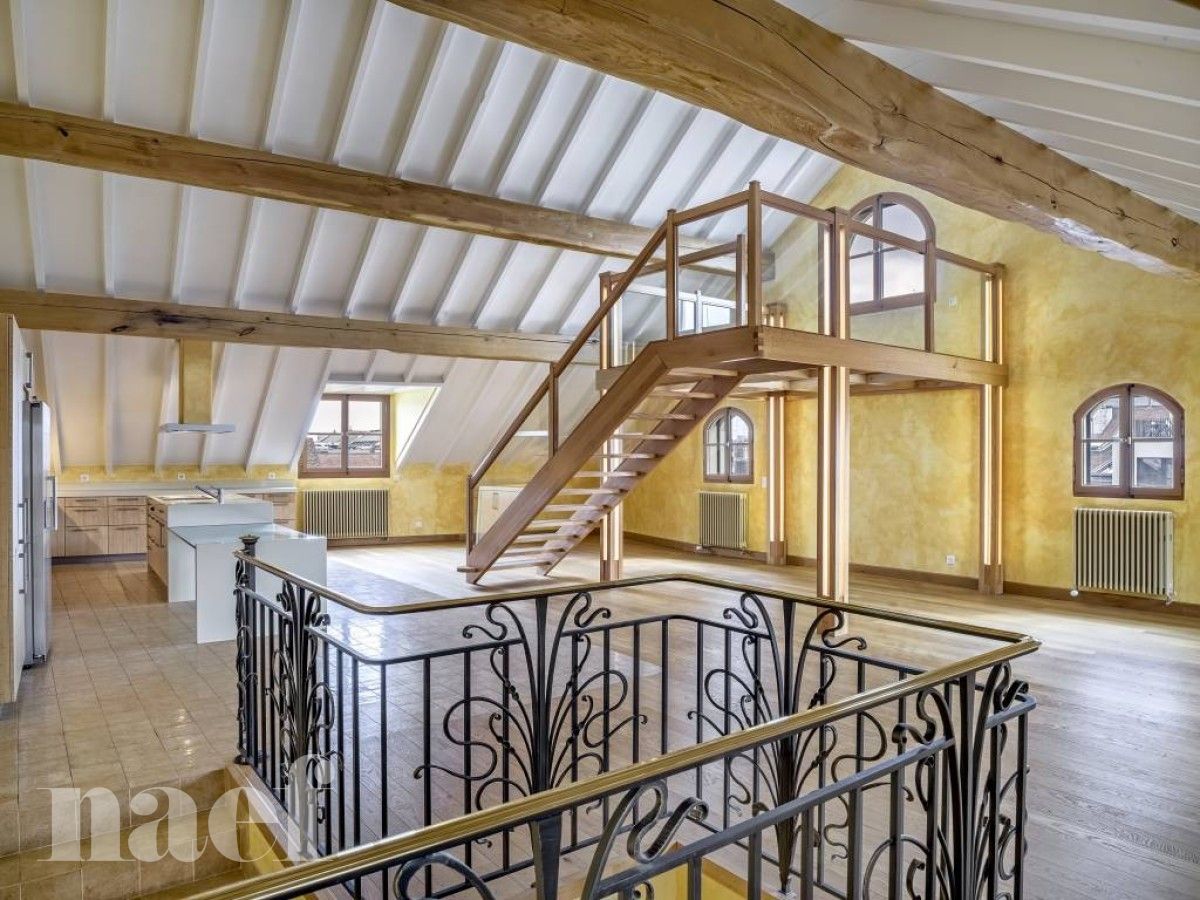 À louer : Appartement 8 Pieces Genève - Ref : CP.30537 | Naef Immobilier