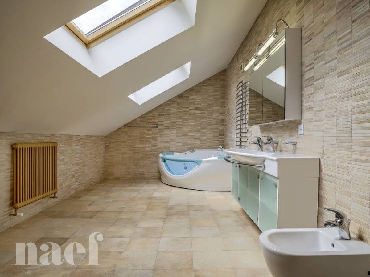 À louer : Appartement 8 Pieces Genève - Ref : CP.30537 | Naef Immobilier
