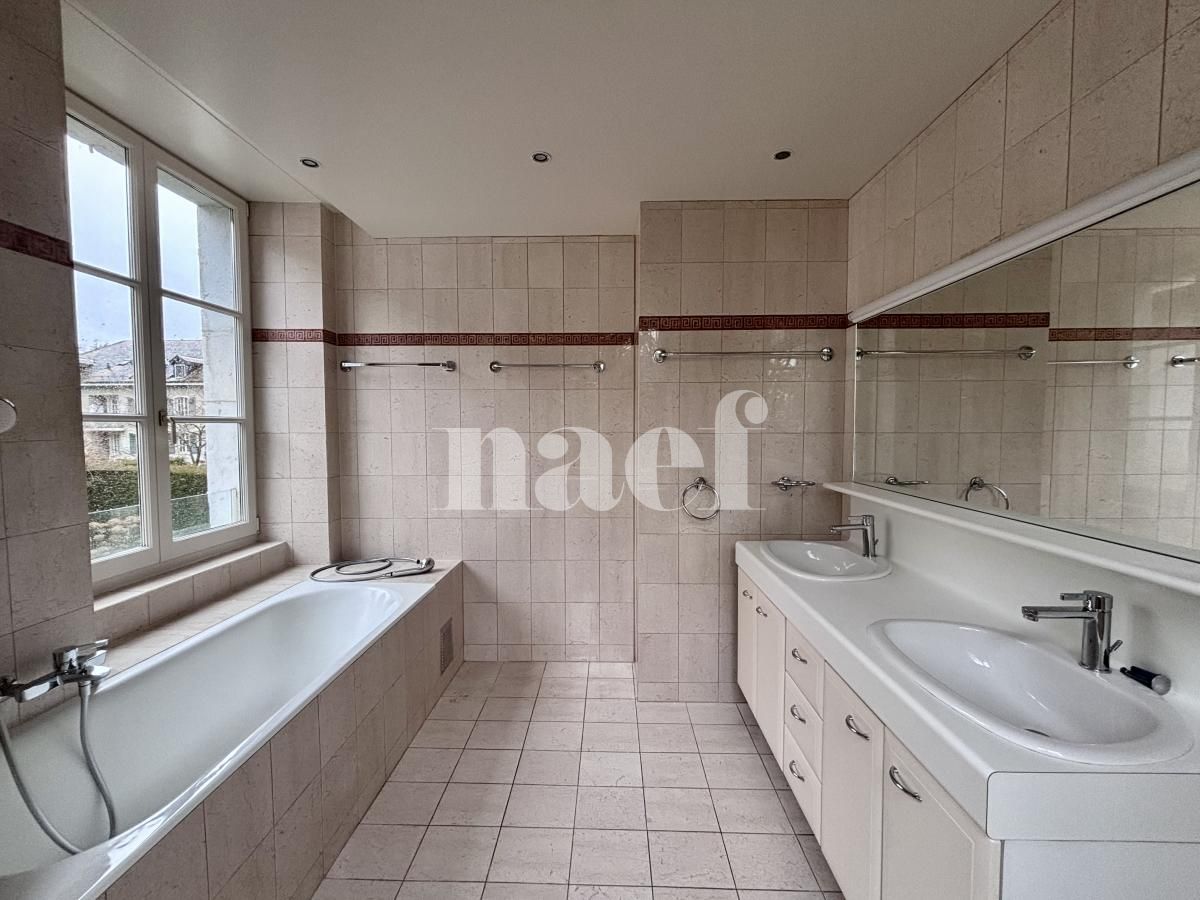 À louer : Appartement 7 Pieces Chambésy - Ref : CP.33085 | Naef Immobilier
