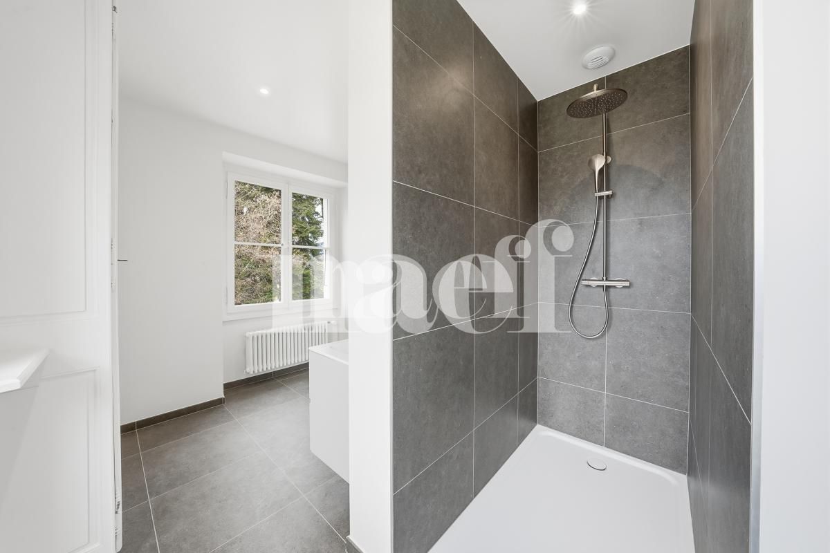 À louer : Maison 18 Pieces Coppet - Ref : EC.34406 | Naef Immobilier