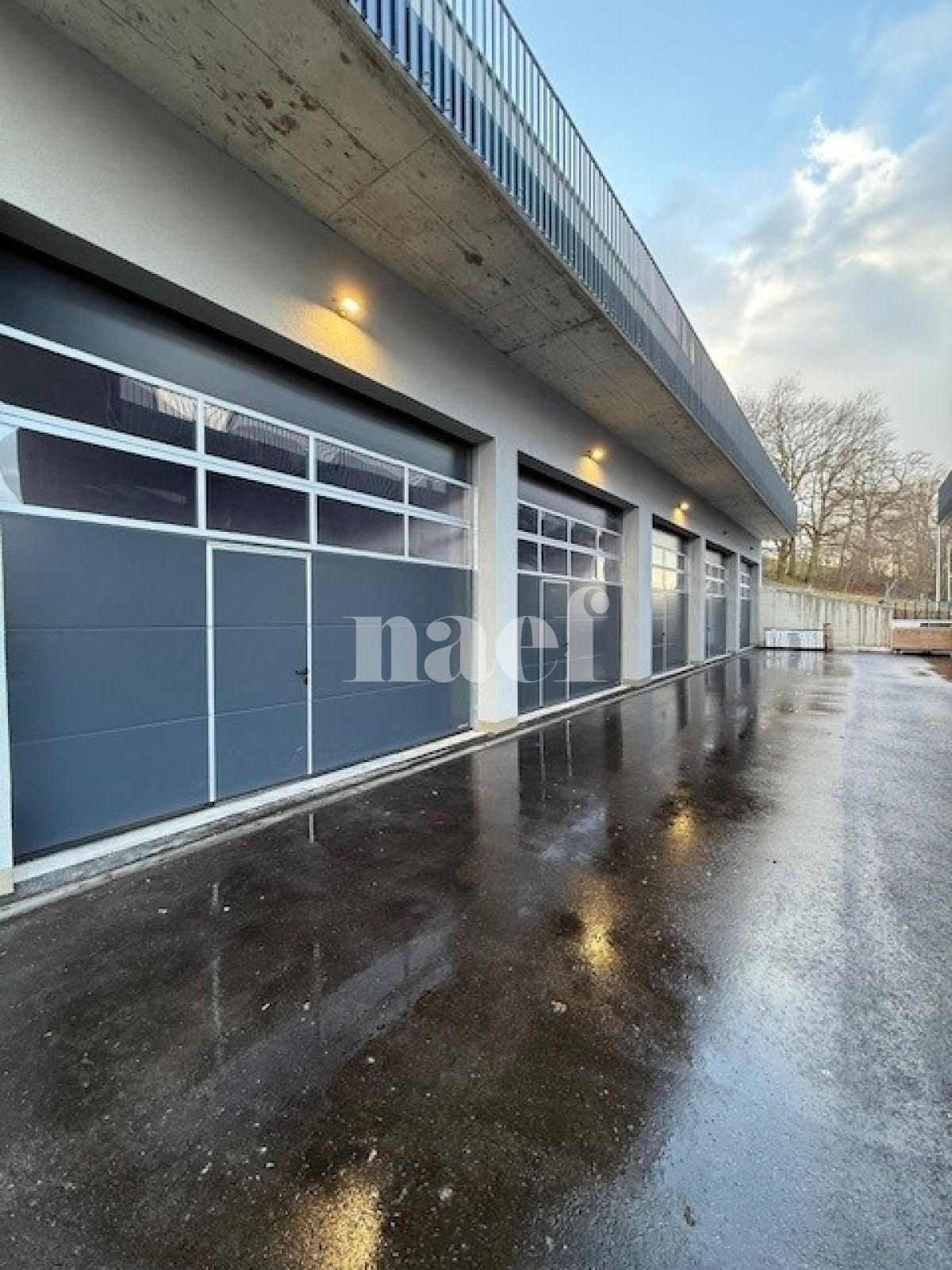 À louer : Surface Commerciale Bureau Rossens - Ref : EC.36905 | Naef Immobilier