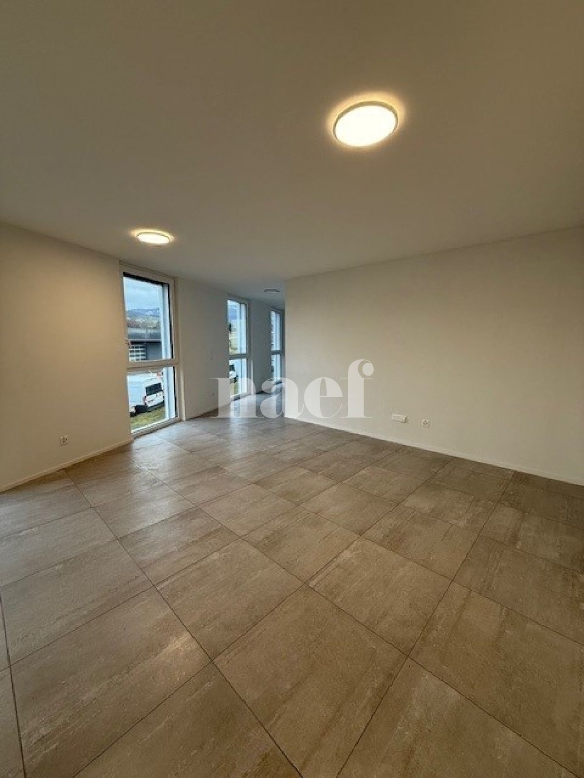 À louer : Surface Commerciale Bureau Rossens - Ref : EC.36905 | Naef Immobilier