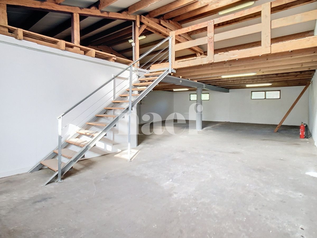 À louer : Dépôt Forel - Ref : EC.38435 | Naef Immobilier