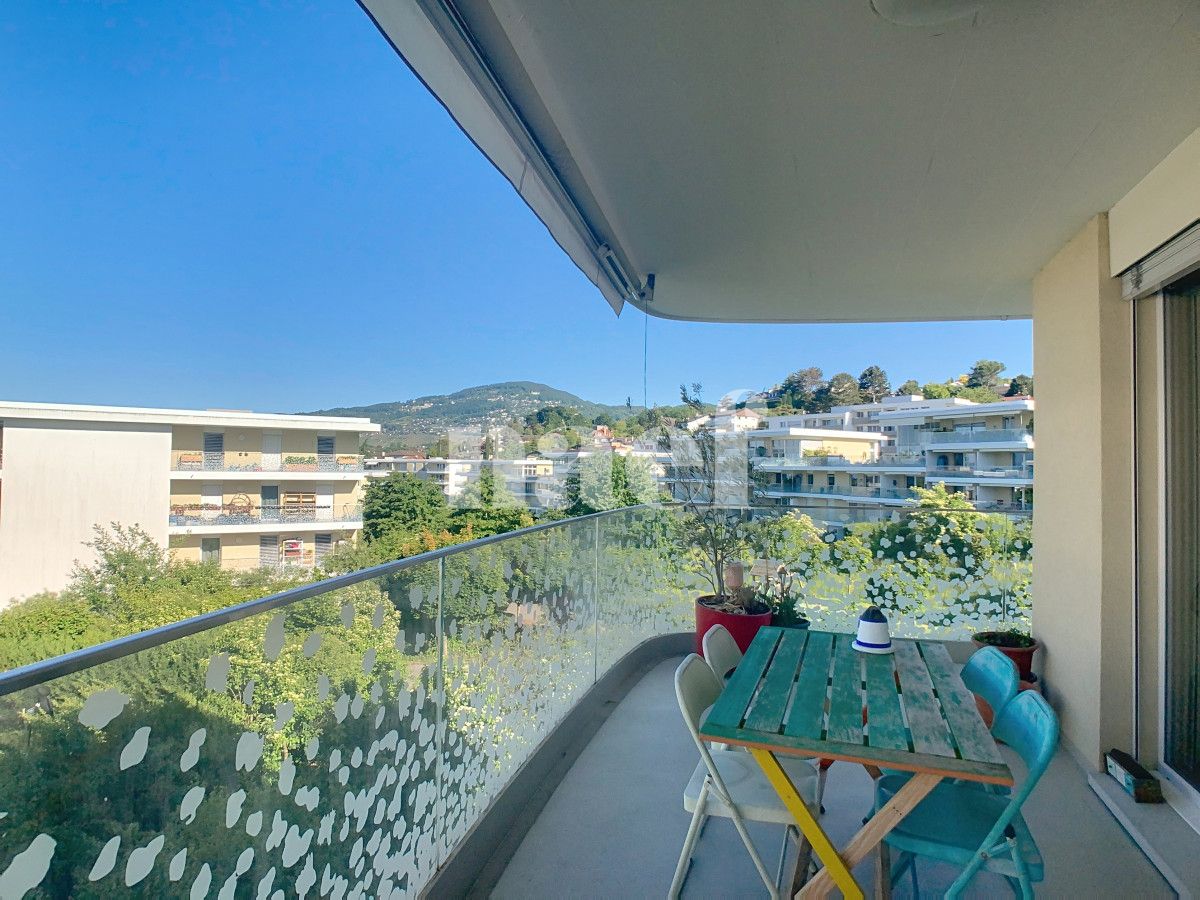 À louer : Appartement 3.5 Pieces La Tour-de-Peilz - Ref : EC.38567 | Naef Immobilier
