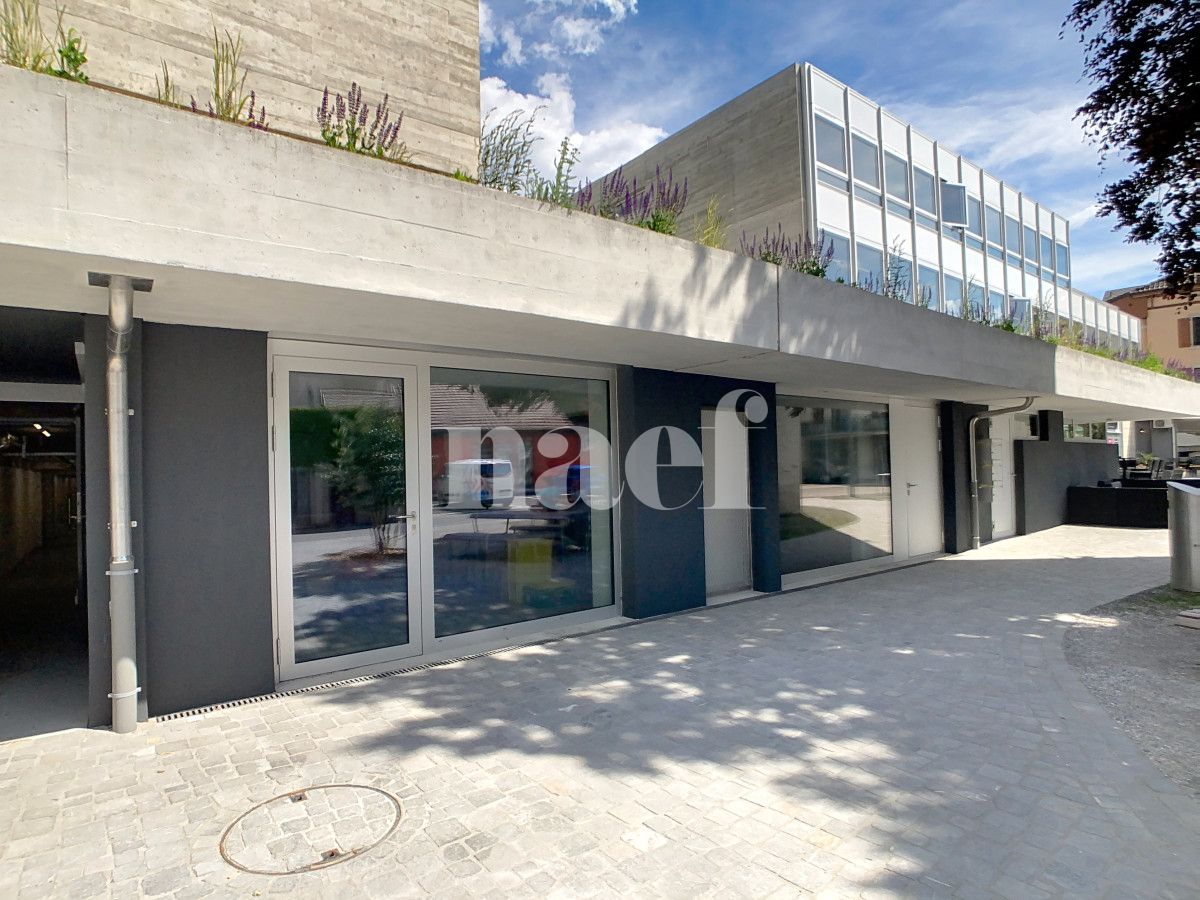 À louer : Surface Commerciale Atelier Aigle - Ref : EC.38574 | Naef Immobilier