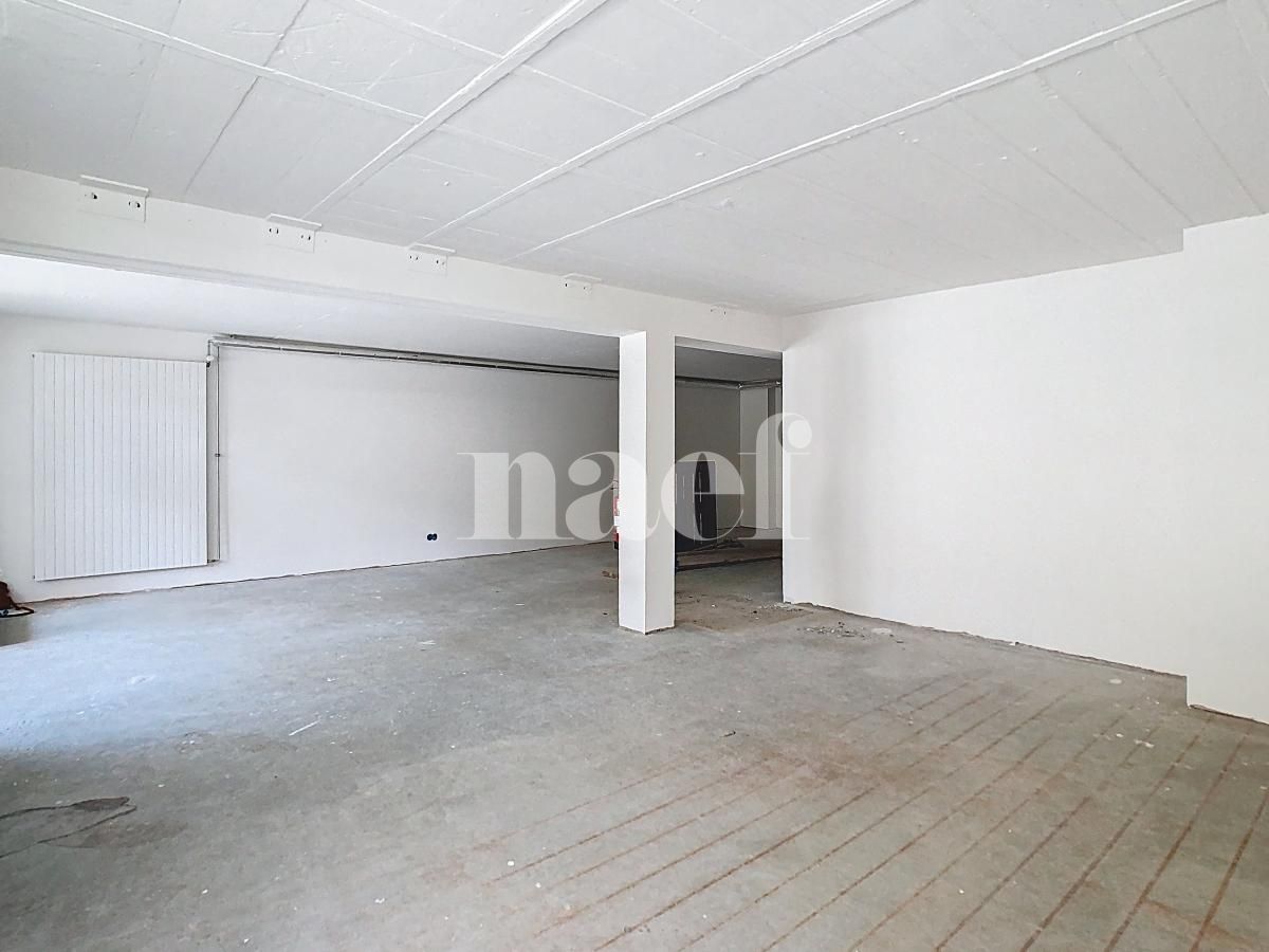À louer : Surface Commerciale Atelier Aigle - Ref : EC.38574 | Naef Immobilier