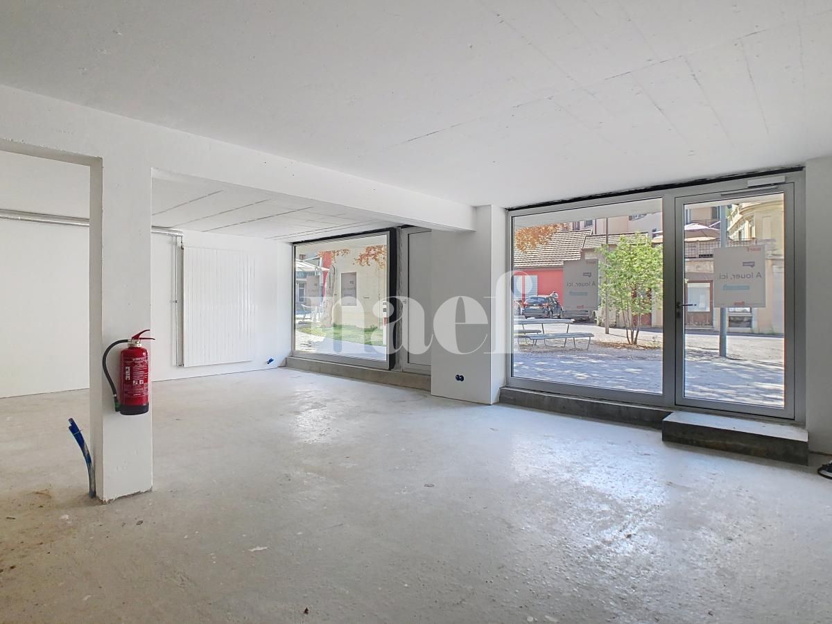 À louer : Surface Commerciale Atelier Aigle - Ref : EC.38574 | Naef Immobilier