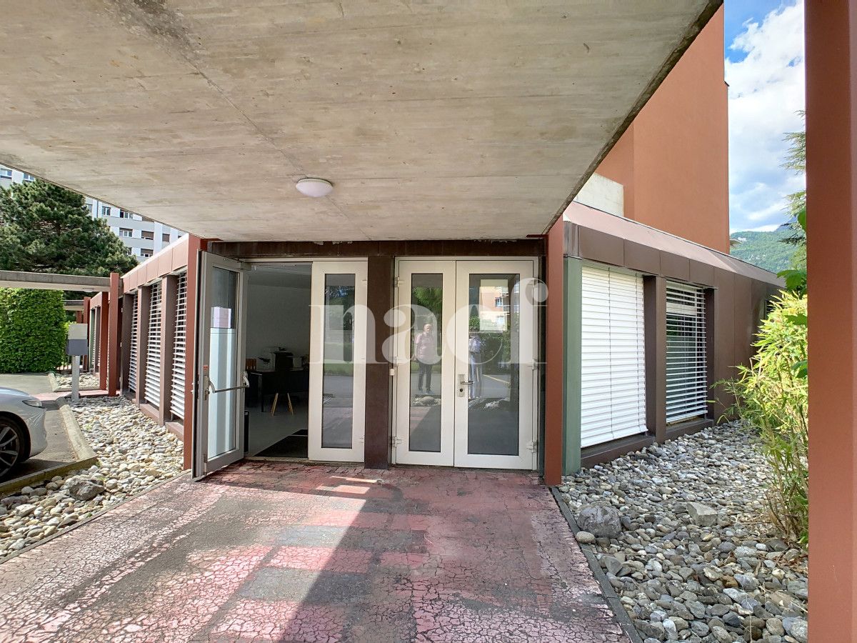 À louer : Surface Commerciale Bureau Aigle - Ref : EC.38576 | Naef Immobilier