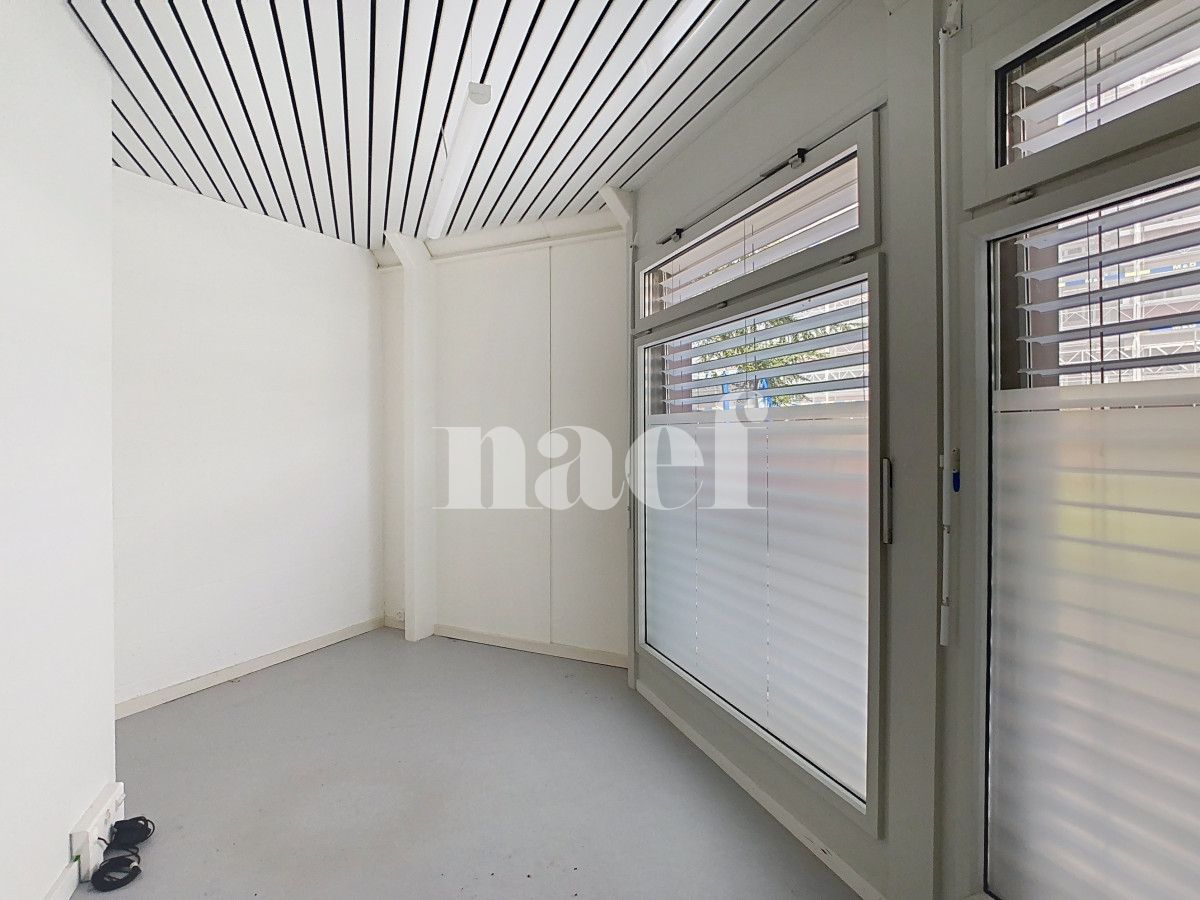 À louer : Surface Commerciale Bureau Aigle - Ref : EC.38576 | Naef Immobilier