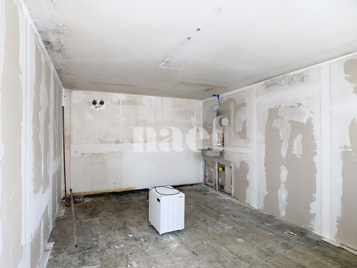 À louer : Surface Commerciale Arcade Aigle - Ref : EC.38577 | Naef Immobilier