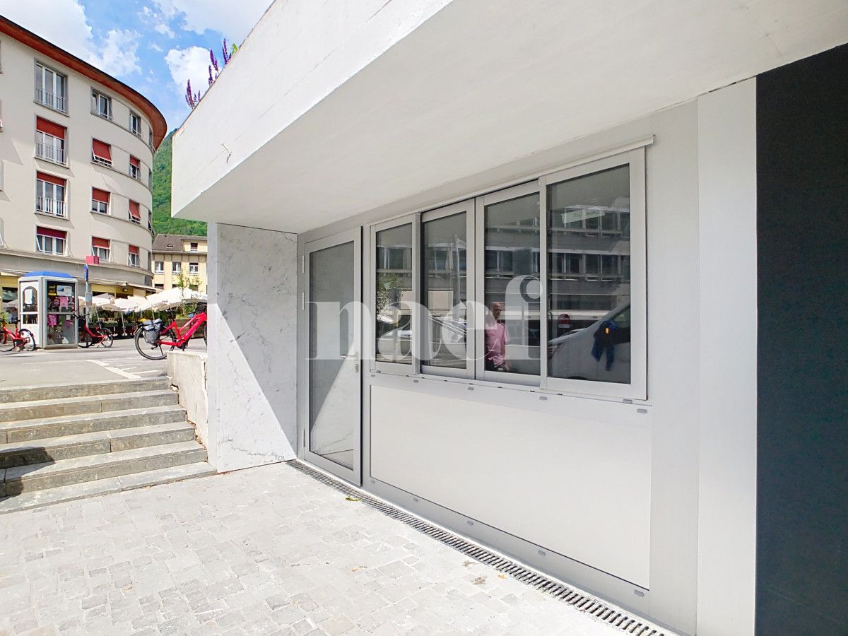 À louer : Surface Commerciale Arcade Aigle - Ref : EC.38577 | Naef Immobilier