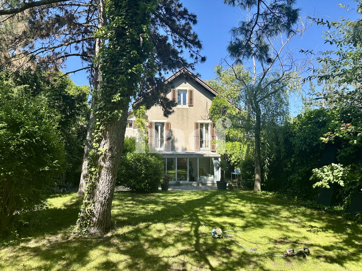 À louer : Maison 8 Pieces Lancy - Ref : EC.38887 | Naef Immobilier