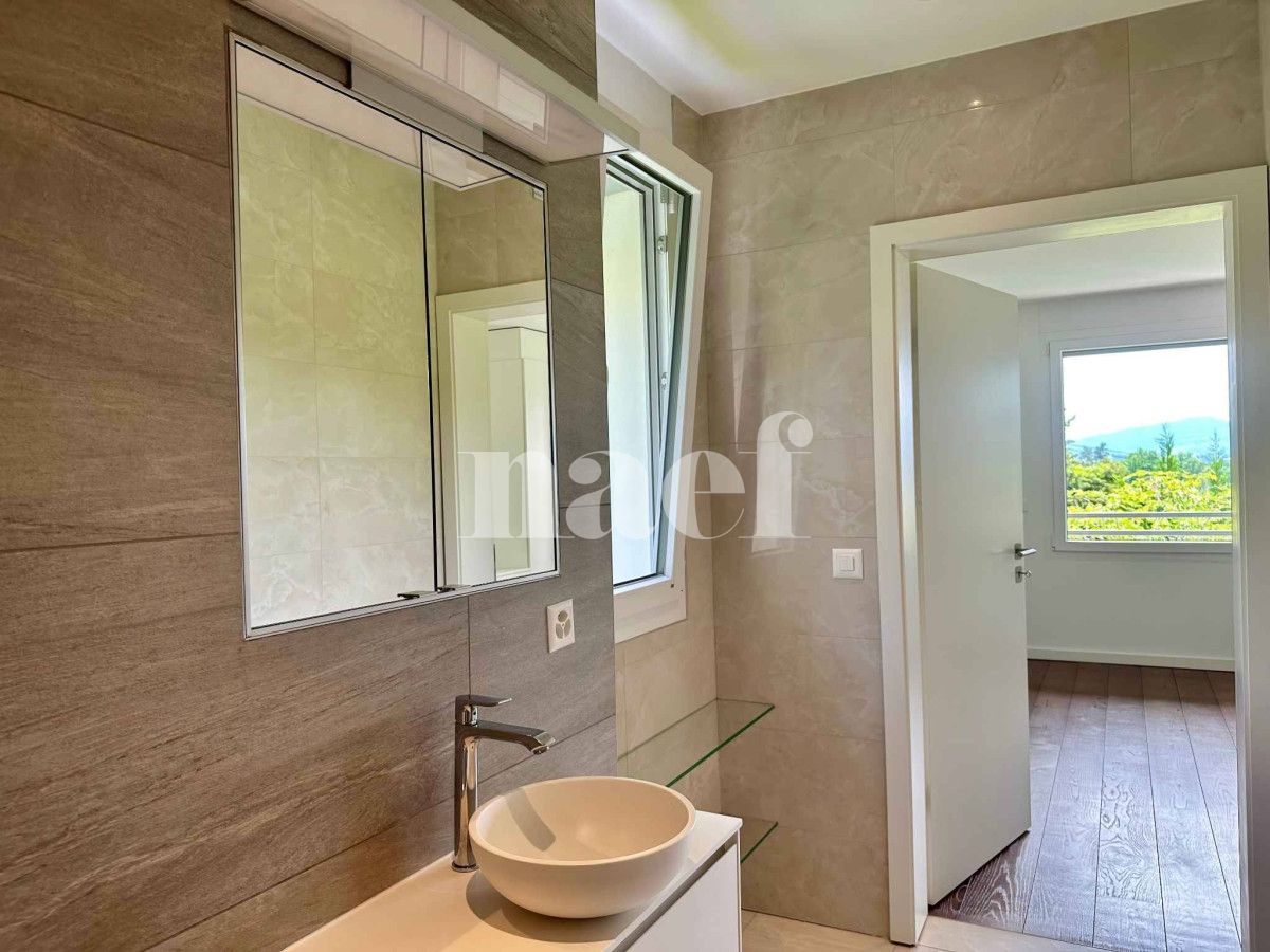 À louer : Maison 14 Pieces Bellevue - Ref : EC.39006 | Naef Immobilier