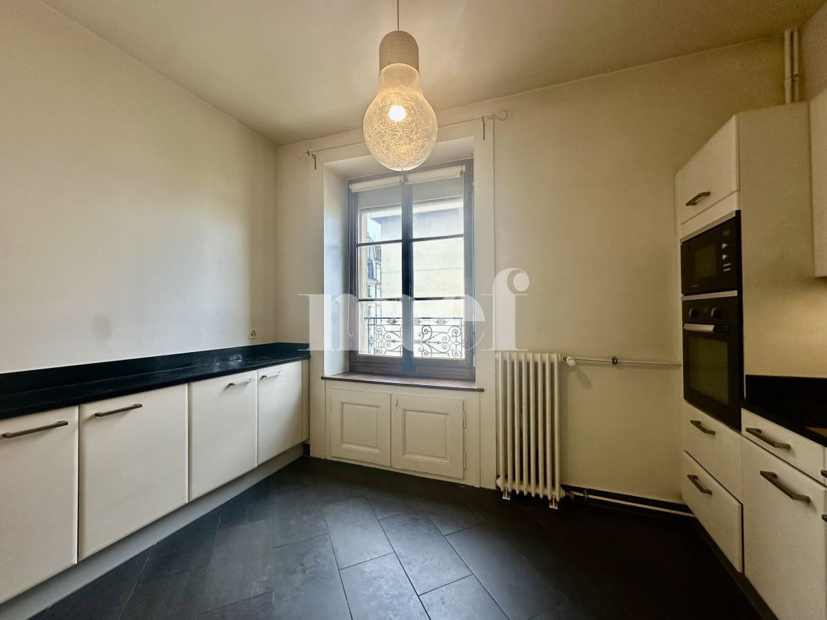 À louer : Appartement 6.5 Pieces Genève - Ref : EC.39427 | Naef Immobilier