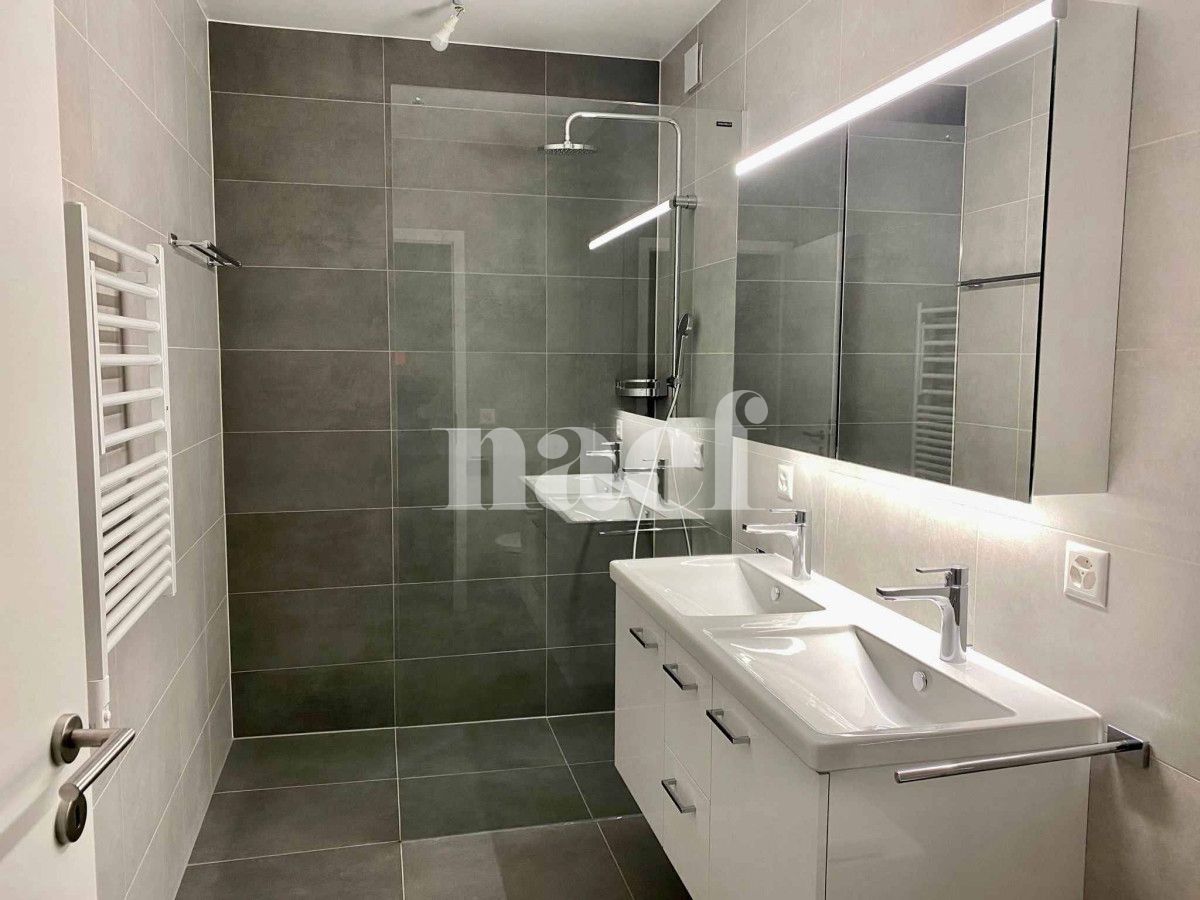 À louer : Appartement 4.5 Pieces Troinex - Ref : EC.40229 | Naef Immobilier