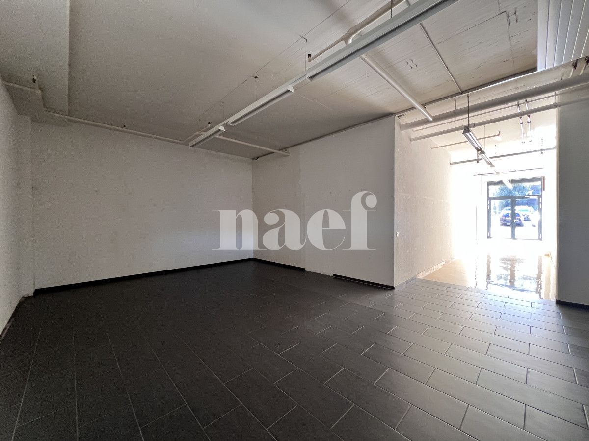 À louer : Dépôt Granges-Paccot - Ref : EC.40497 | Naef Immobilier