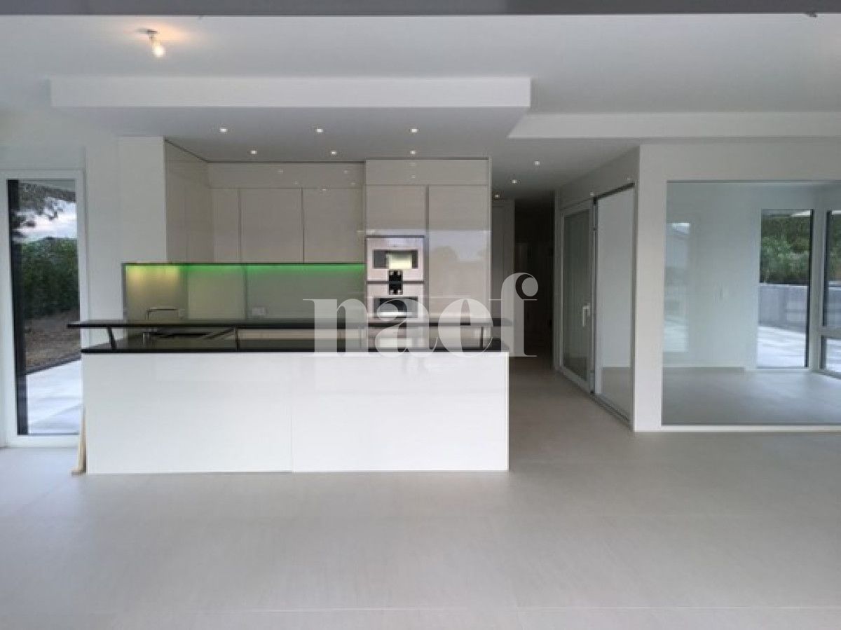 À louer : Appartement 5.5 Pieces St-Sulpice VD - Ref : EC.40681 | Naef Immobilier